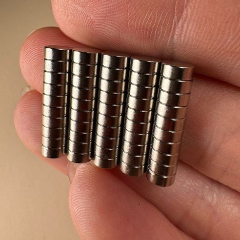 자석 추천 상품D5*2T 네오디움 원형자석 ND 지름 5mm x 두께 2mm [니즈] 제품 사진