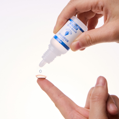 촉촉한 눈으로 하루 종일 편안하게! 히알루론산 렌즈 습윤제 사용 후기 인공눈물대용량