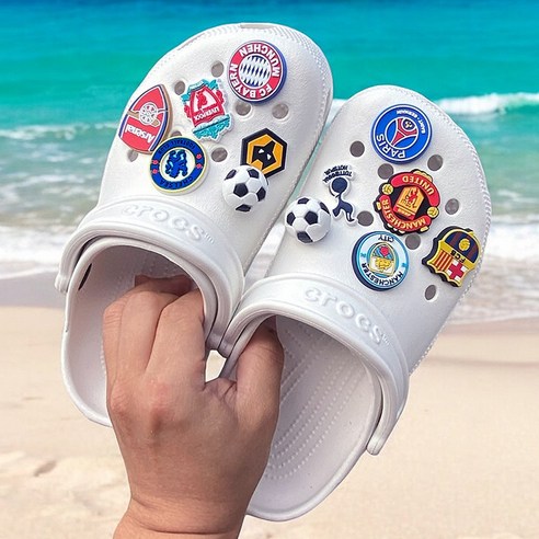 최애팀 엠블럼으로 나만의 샌들을 완성하다