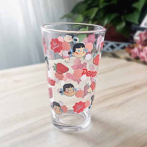 유리컵 빨대 우유 아침컵 귀엽다 만화 눈금 컵 덮개 숟가락 선물 글씨, 301-400ml, 딸기
