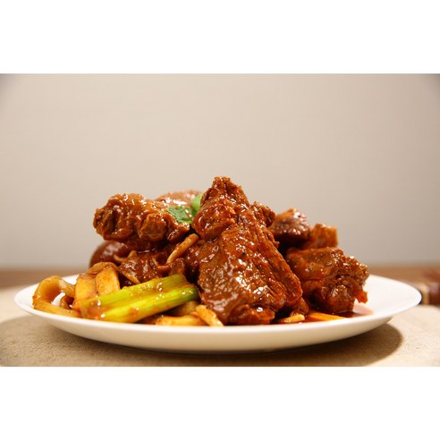 매운맛을 즐기는 분들을 위한 5분 조리 돼지갈비찜