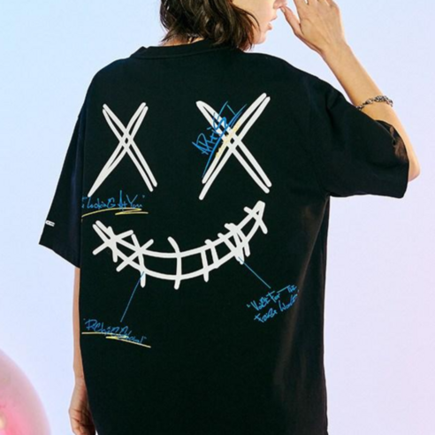 편안하고 스타일리시한 일상 스타일을 완성하세요.