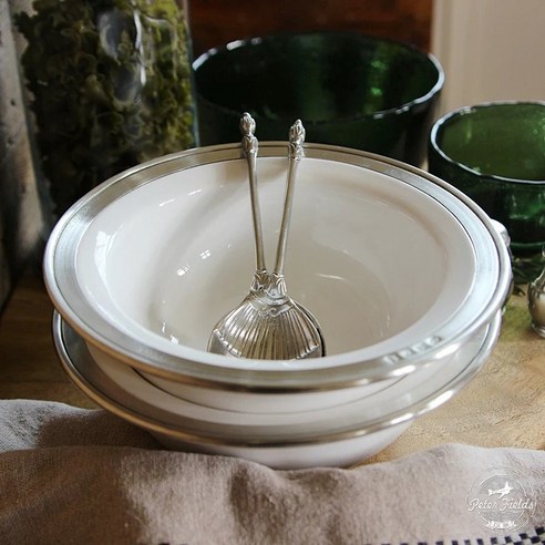 이탈리아 감성을 담은 식탁의 예술, 코지 타벨리니 꽁비비오 시리얼볼