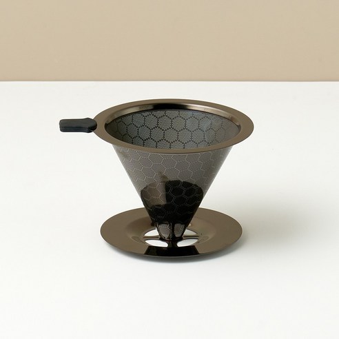 세련된 디자인과 실용성을 겸비한 시타 허니콤 드리퍼