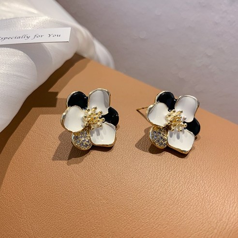 YANG 동백 귀걸이 흑백 꽃 간단한 우아한 귀걸이 맞춤 디자인 독특한 고급 스털링 실버 귀걸이