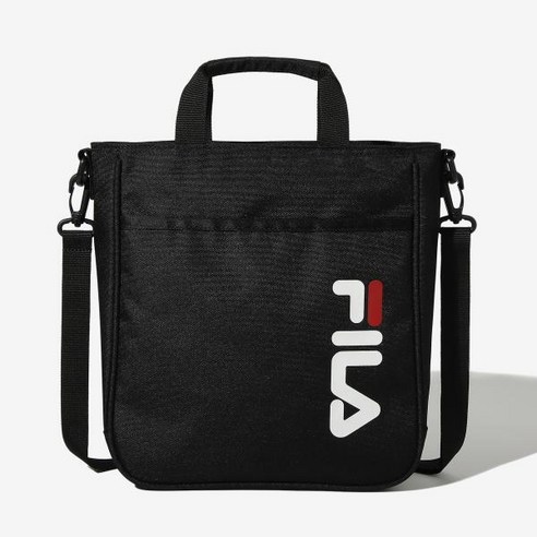 실용성과 스타일을 겸비한 휠라키즈 스페이스 보조가방