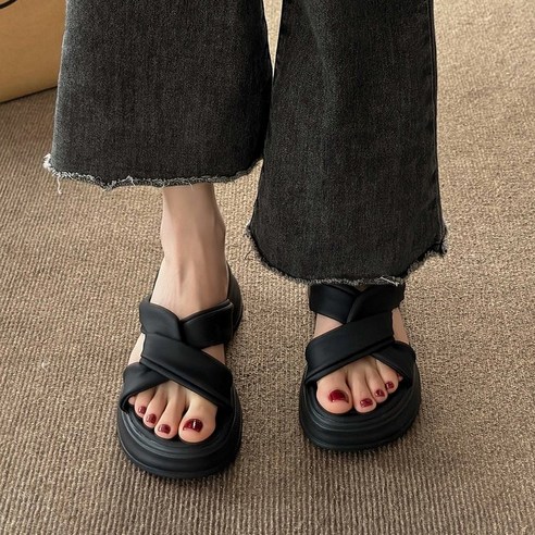 POMTOR 여성 키높이 통굽 여름 샌들 말랑말랑 데일리 샌들 슬리퍼 여름 편안한 샌들 슬리퍼