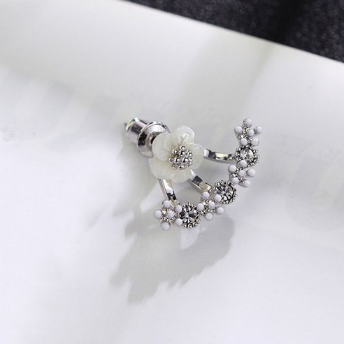 [두 입고] 데이지 어머니 쉘 귀걸이 여성 디자인 하이 엔드 기질 한국어 간단한 귀걸이 귀걸이
