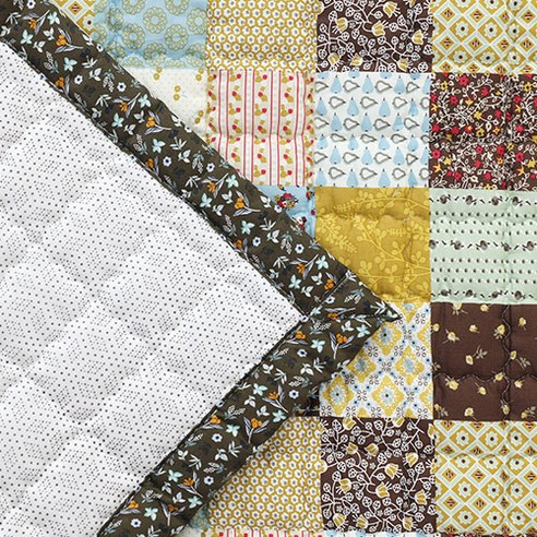 감각적인 레트로 감성과 편안함의 완벽 조화