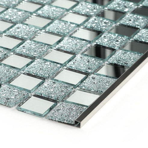 섬세한 몰딩 하나로 공간의 아름다움을 완성하다