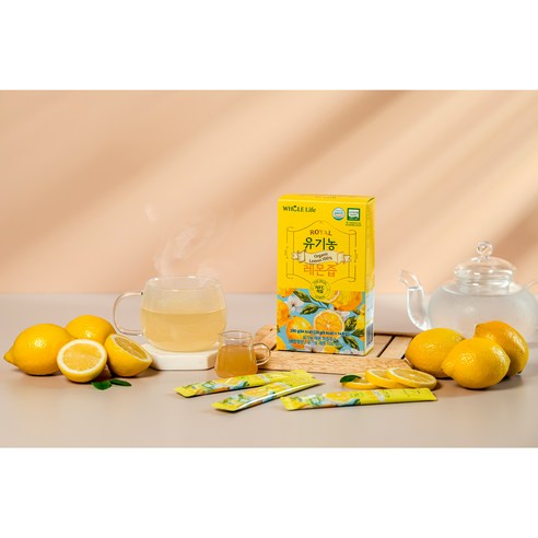 상큼함이 가득, 유기농 레몬즙으로 일상에 활력을 더하세요.