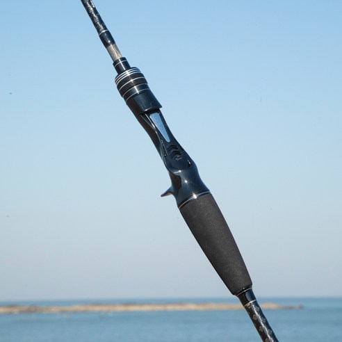 심해 갑오징어의 짜릿함을 손안에: 마리수 캉테2 티탄팁 로드