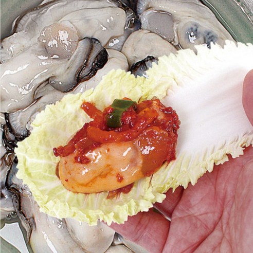 [미소드림] 국내산 통영 굴무침 300g, 1개