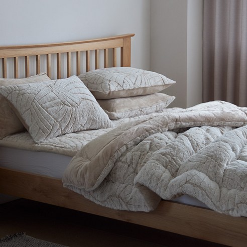 겨울의 따뜻한 포옹: 10mm 차렵이불 37% 할인