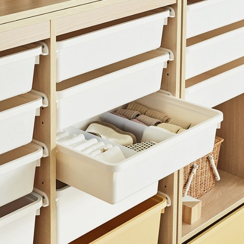 정리정돈을 위한 완벽한 동반자: 한샘 샘키즈 플라스틱 수납 박스