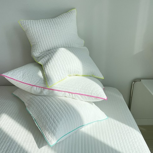 3초 만에 꿀잠 예약! 쾌적하고 위생적인 잠자리를 위한 혁신적인 베개커버