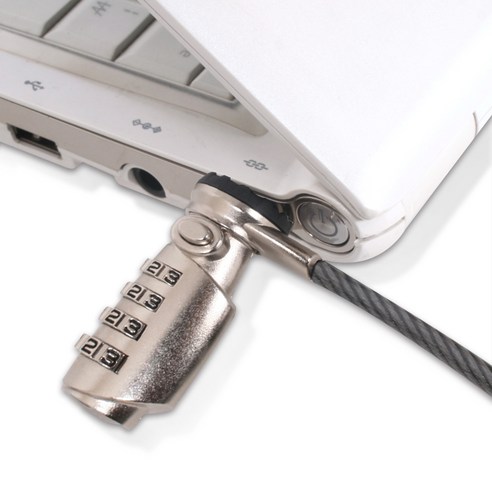 안전하고 강력한 보안 기능을 가진 핑크계열의 노트북 잠금장치