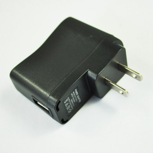 Sodial (R) AC 110V-240V to DC 5V 500mA USB ~ 2 핀 US 플러그 전원 어댑터 충전기, 하나, 검정