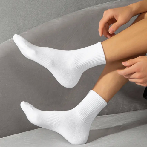 발끝에서 시작하는 활력, 남성 스포츠 쿠션 순면 양말