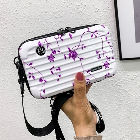 미니미니 귀여운 캐리어 파우치 22종의 다양한 색상 ^^ 여행갈때. 간편하게 ~ 메이크업 가방으로도 굿 여권케이스로도 굿 다양하게 굿