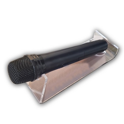 스타일리시한 아크릴 마이크 거치대로 작업 공간에 개성을 더하세요!