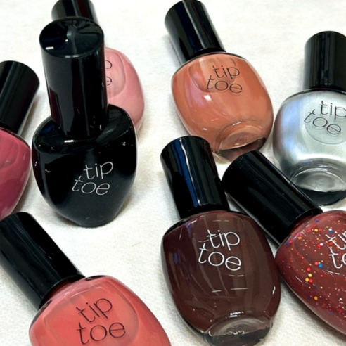 팁토우 네일 폴리쉬로 완성하는 나만의 개성, 손쉬운 사용법으로 트렌디한 네일 아트를!