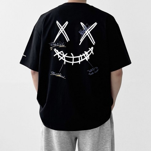 다이나믹피플 남녀공용 팬텀 프린팅 오버핏 반팔티셔츠, 블랙, 2XL(100)