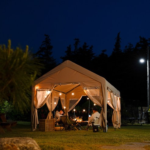 풍부한 공간, 뛰어난 내구성, 통풍이 잘 되는 편안함, 다양한 야외 활동에 적합