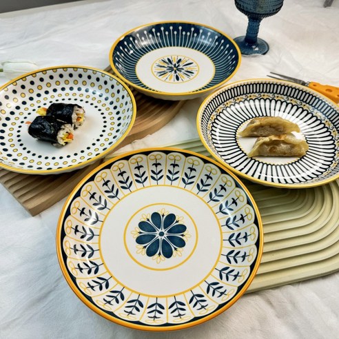 식탁의 품격을 높이는 BLOWFISHFUGU 북유럽 빈티지 접시 세트