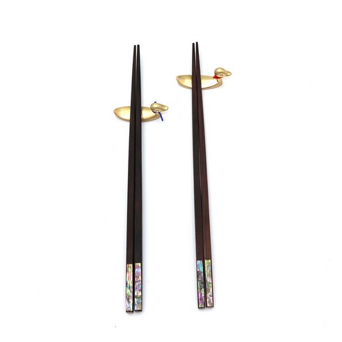 전통의 아름다움과 실용성을 겸비한 고급 젓가락 세트, 하지만 구매 전 신중한 고려 필요