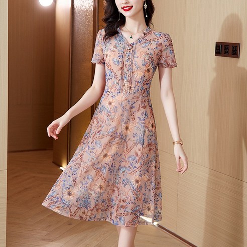 [OKㅣ강추] POMTOR 빅사이즈 여름 브이넥 플라워 중년 여성 원피스 반팔 미디 엄마옷 40대 [OKNOWㅣ추천상품]