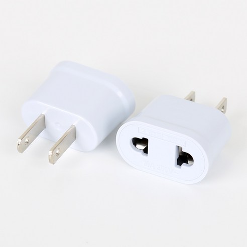 안전하고 편리한 해외 여행을 위한 편안생활 멀티 전원 변환 어댑터