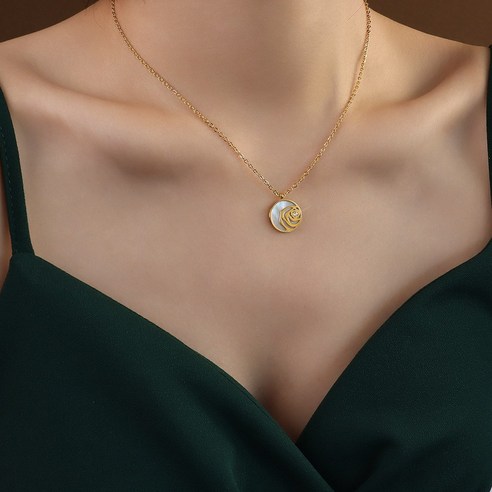 품질 유럽의 미국의 쥬얼리 화이트 조개 장미 지르콘 목걸이 티타늄 스틸 18K 골드 Chocker 쇄골 체인