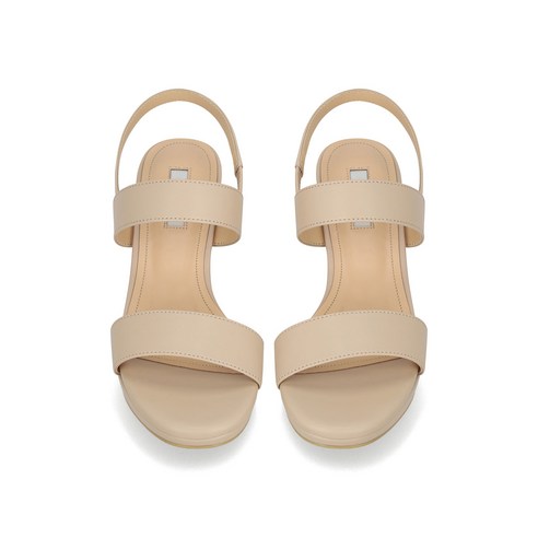 발끝까지 우아하게, 엘칸토 가보시힐 샌들로 여름날의 자신감을 완성하세요.