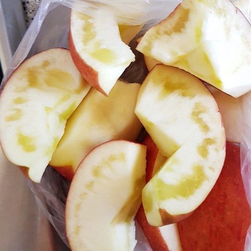 신선한 사과로 건강을 챙기세요