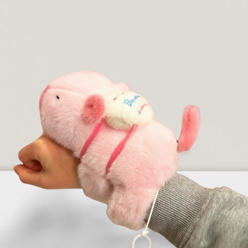 몽드네 카피바라 자동차 인형 차량 액세서리 자동차 꾸미기 손목 밴드 팔찌 가방 꾸미기, 1개, 연핑크 흔들 꼬리