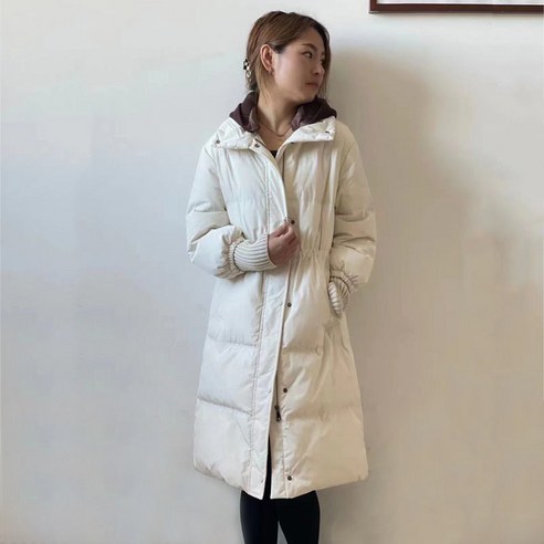 새로운 다운 자켓 여성 중반 무릎 한국어 동쪽 게이트 허리 니트 모자 두꺼운 흰색 오리 코트 아래로