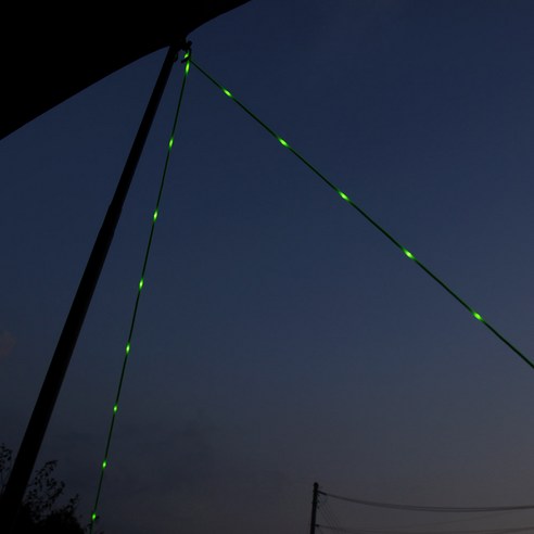 밤하늘을 수놓는 감성 캠핑 조명, 테르보 LED 타프 스트링