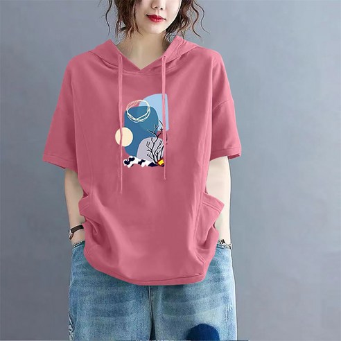 여름의 시원함과 스타일을 누리는 꽃소담 여성 후드 티셔츠