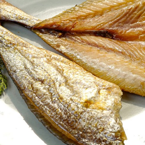 밥도둑의 귀환: 컨비니 손질 찐보리굴비, 간편함에 맛까지 더하다 서촌안주마을보리굴비