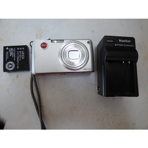 라이카 C-Lux 1으로 당신의 소중한 순간을 담아보세요.