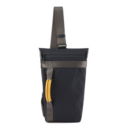 자유로운 영혼을 위한 동반자: 만다리나덕 슬링백 KEEP PLAY U0T06003 만다리나덕슬링백