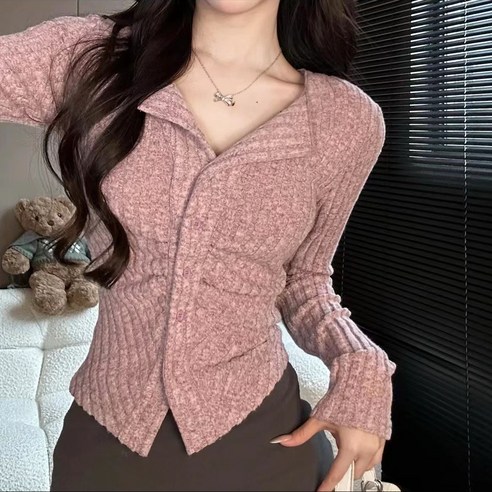 추천제품 cammello 셔링 포인트 슬림핏 크롭티 블라우스: 편안하고 스타일리시한 겨울 필수품 소개