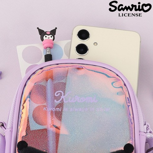 홀로그램 매력과 실용성을 겸비한 인기 캐릭터 크로스백