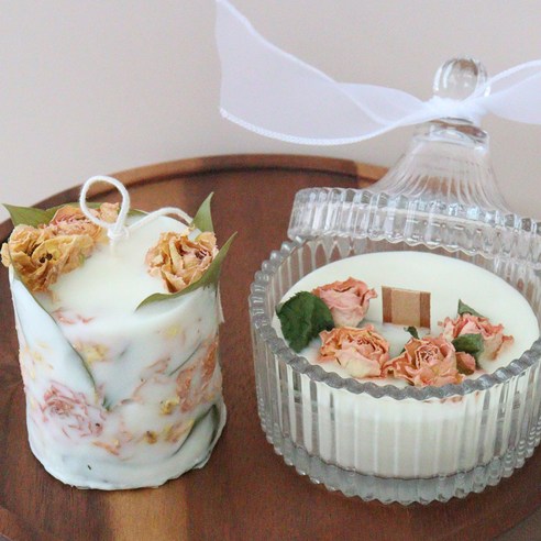 시들지 않는 사랑의 기억, 부케 캔들로 영원히 간직하세요.