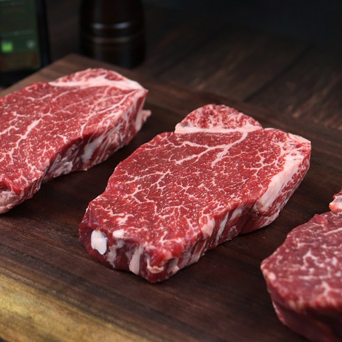 마장동 명성의 1++ 한우, 고기 파는 삼촌에서 만나보세요