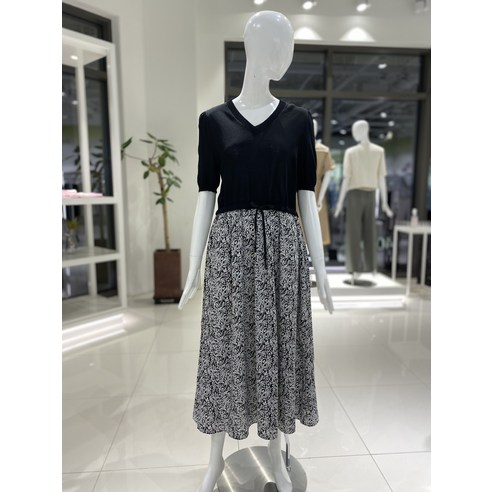 올리브데올리브 니트 배색원피스YW3MO336(184576 )