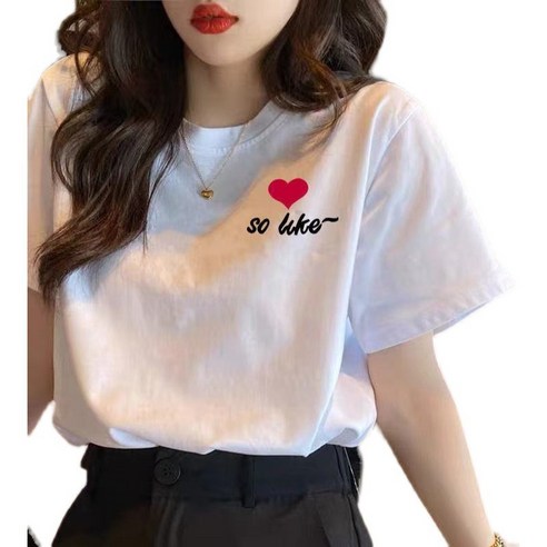 봄날의 상쾌한 스타일을 위한 심플하고 우아한 티셔츠