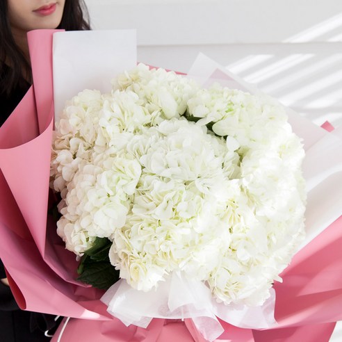 예쁜꽃다발의 생화 꽃배달: 특별한 순간을 더욱 특별하게