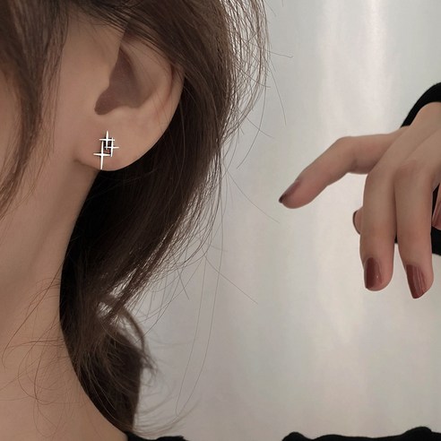 DFMEI 스타 귀걸이 년 새로운 틈새 디자인 스털링 실버 귀걸이 심플 여성용 작은